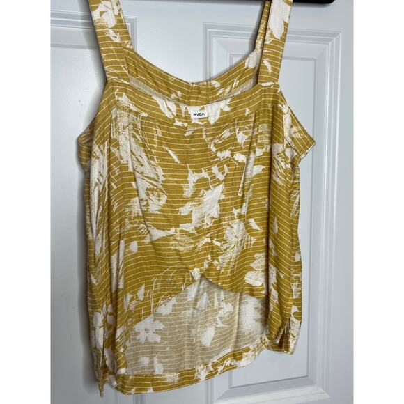 RVCA Mustard Yellow Floral Print Flowy Tank Large - Picture 3 of 7